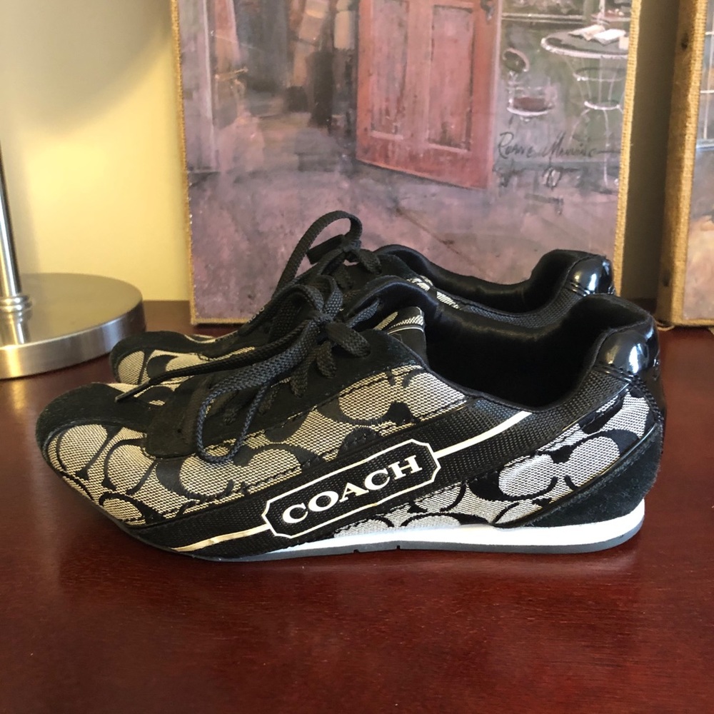 COPY - Coach Hilary sneaker size 7.5